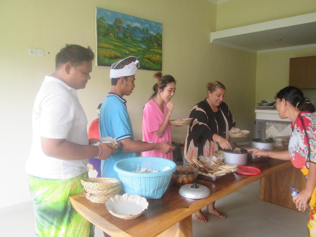 Ayu Guest House 2 Canggu Exteriör bild